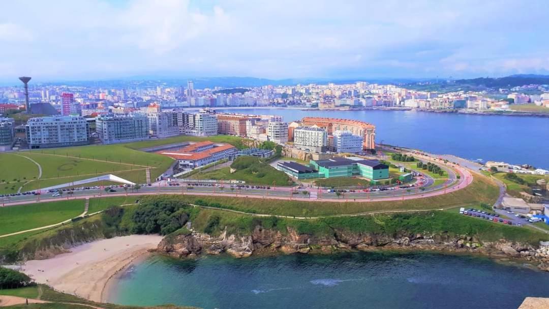 Apartamentos A Coruna Luaran gambar