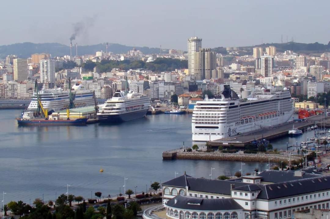 Apartamentos A Coruna Luaran gambar
